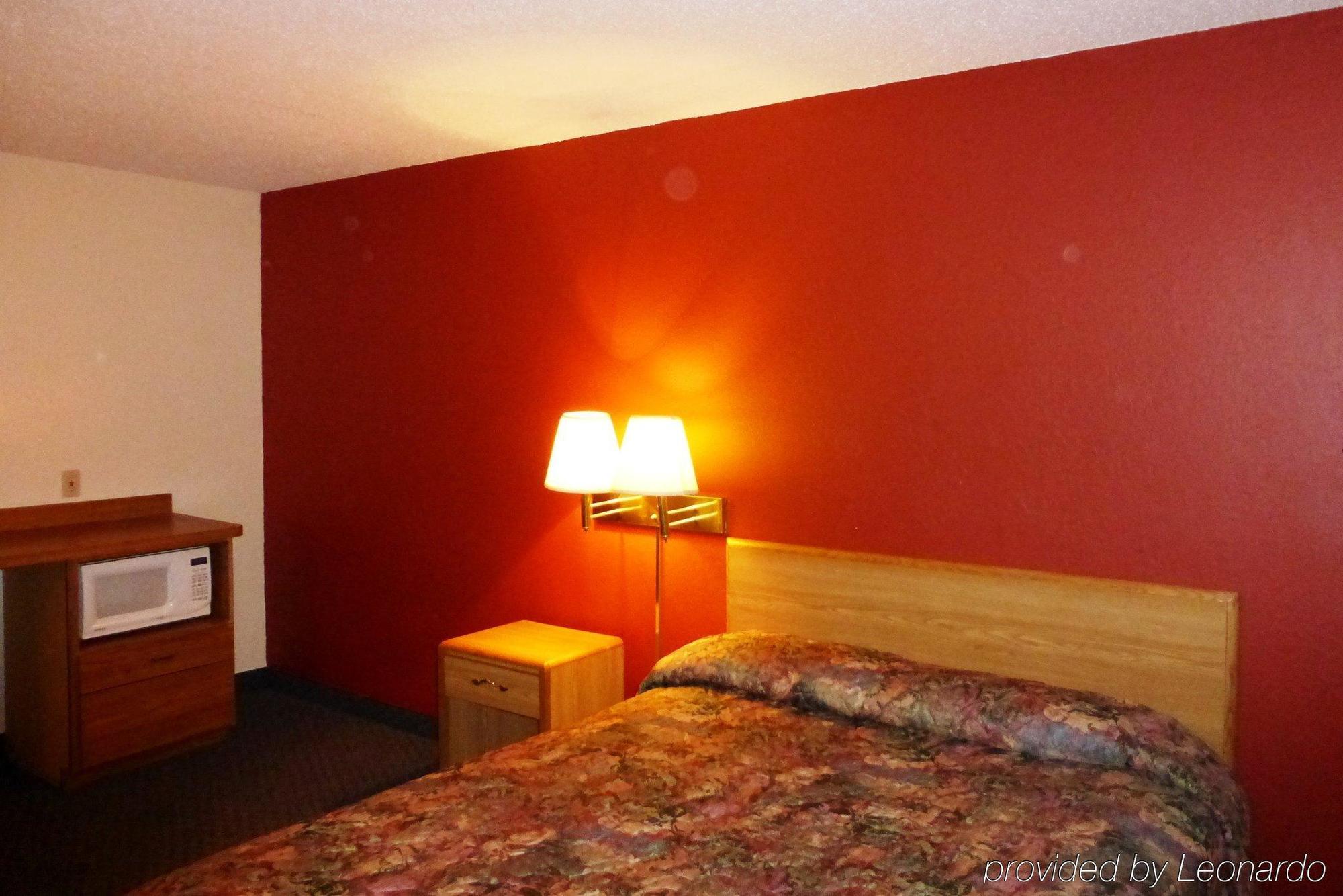 Norwood Inn And Suites - Minneapolis-St Paul Roseville Ngoại thất bức ảnh