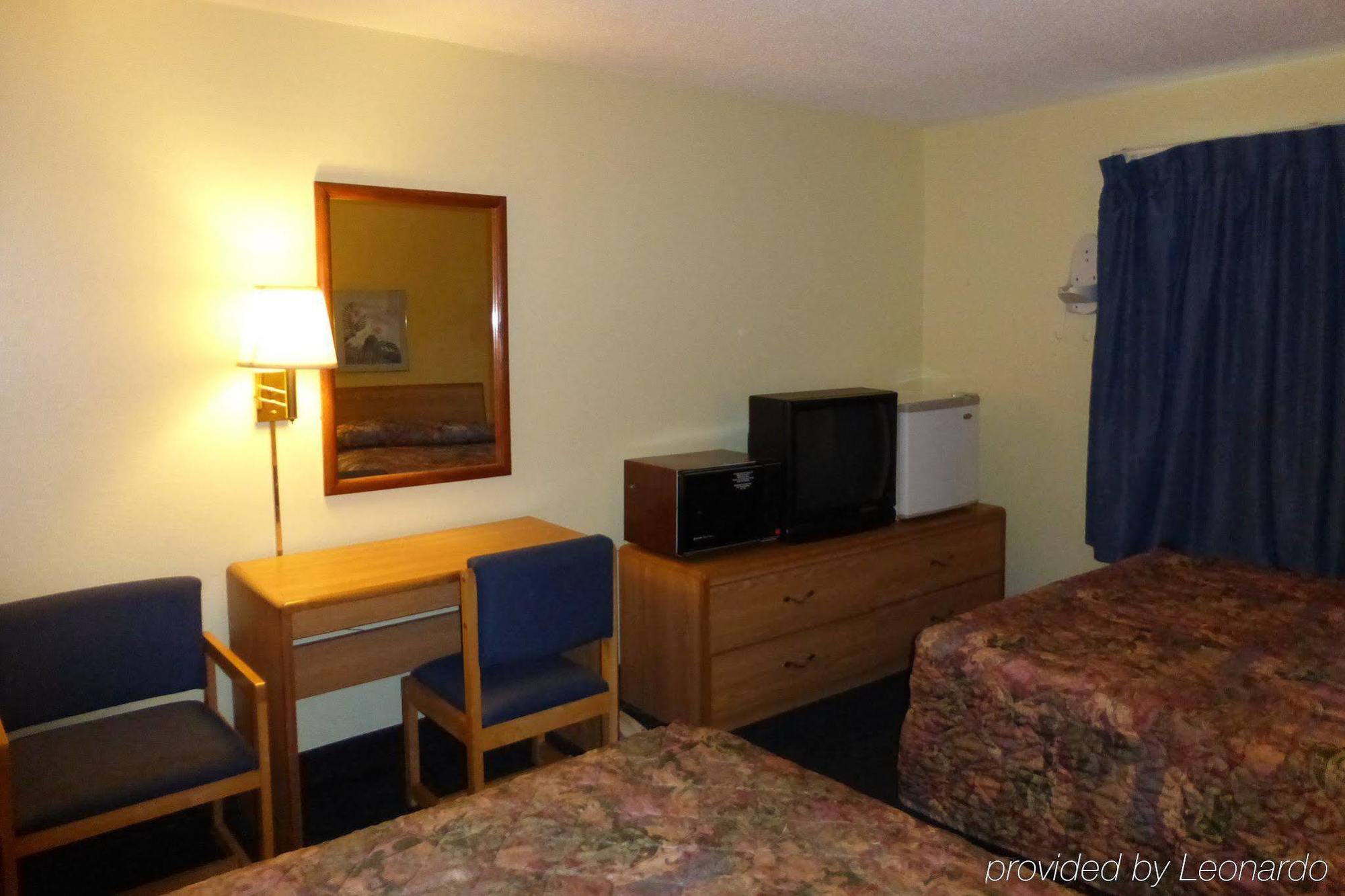 Norwood Inn And Suites - Minneapolis-St Paul Roseville Ngoại thất bức ảnh