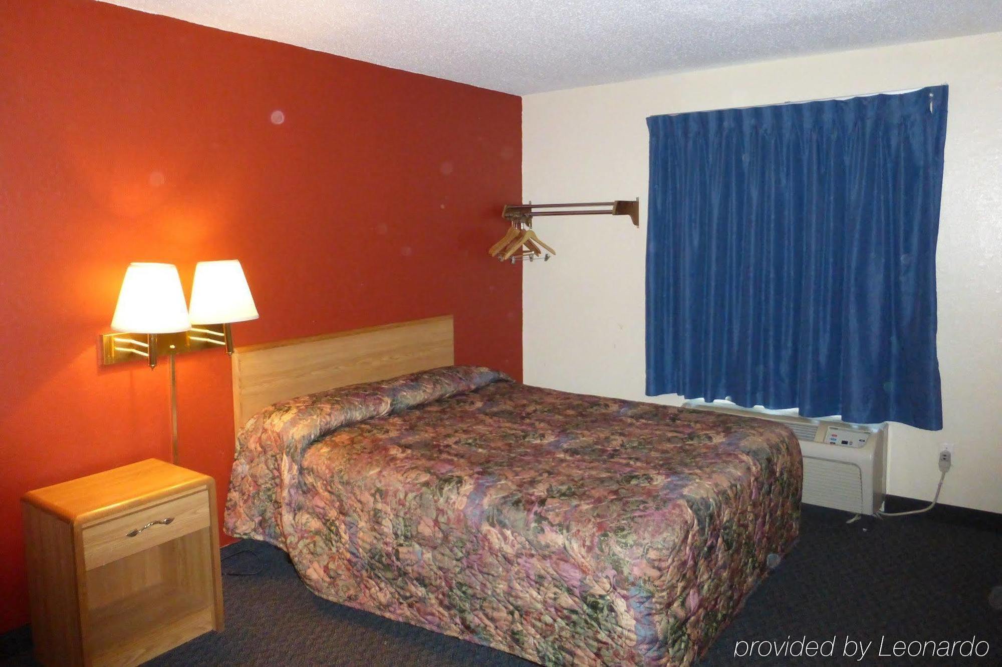 Norwood Inn And Suites - Minneapolis-St Paul Roseville Ngoại thất bức ảnh